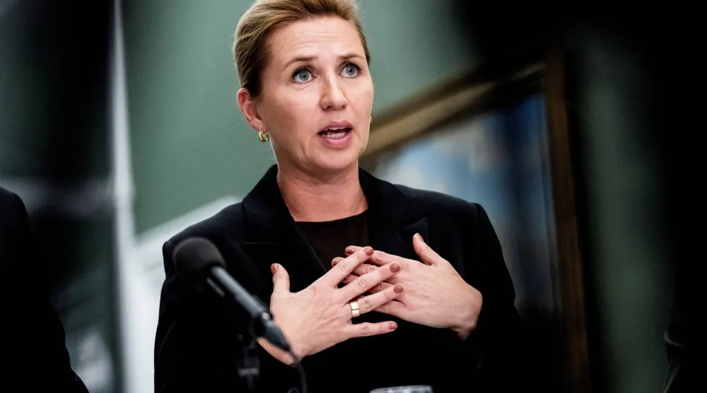 رئيسة وزراء الدنمارك ميته فريدريكسن (رويترز)