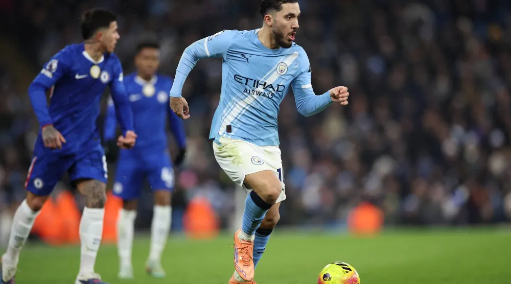 صانع اللعب الفرنسي الدولي ريان شرقي (إ.ب.أ)