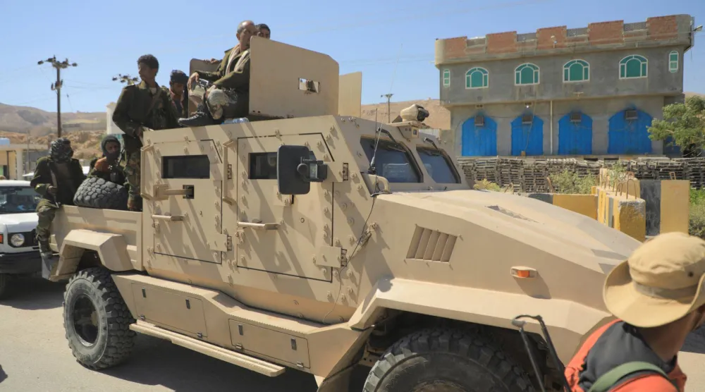 قوات «درع الوطن» فرضت الأمن في حضرموت والمهرة (رويترز)