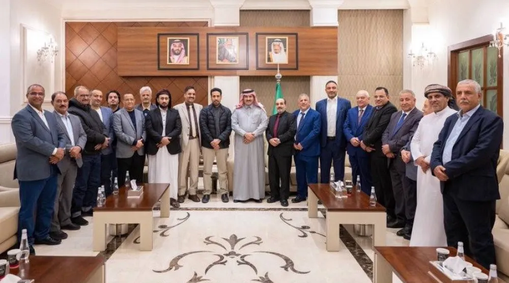 السفير السعودي خلال لقائه وفداً من المجلس الانتقالي الجنوبي (حساب السفير في إكس)