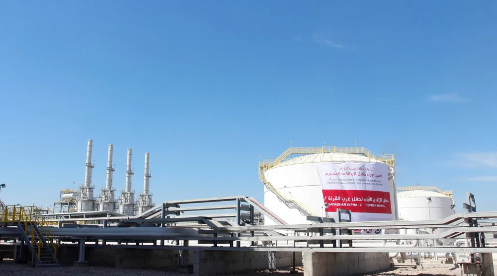 حقل غرب القرنة 2 النفطي في البصرة بجنوب شرقي بغداد (رويترز)