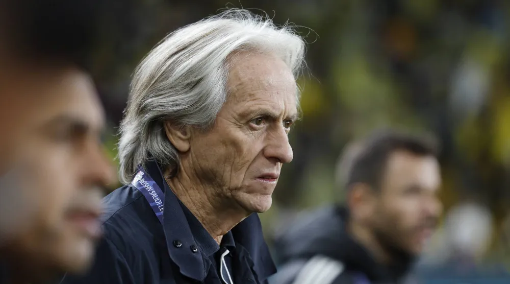 البرتغالي خورخي خيسوس المدير الفني لفريق النصر (رويترز)