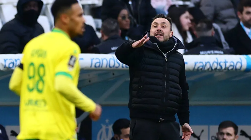 روبيرتو دي زيربي المدير الفني لفريق أولمبيك مرسيليا (رويترز)