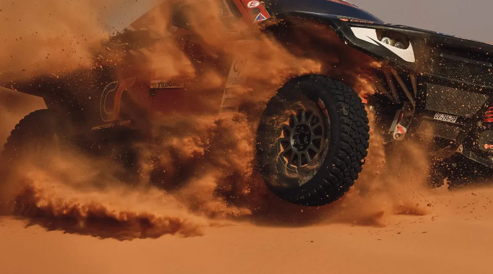 الكثبان الرملية عنوان المرحلة السادسة (الشرق الأوسط)