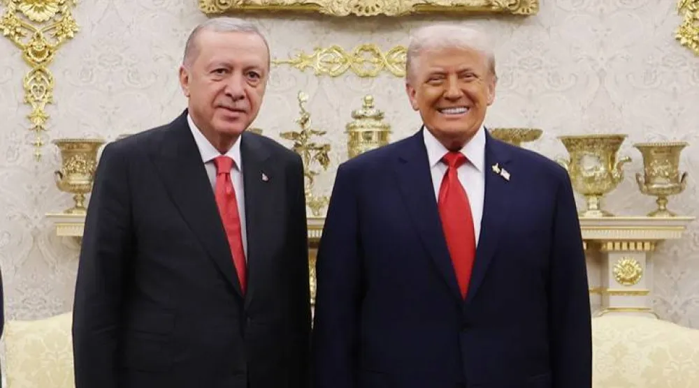 الرئيس الأميركي دونالد ترمب خلال استقباله نظيره التركي رجب طيب إردوغان في البيت الأبيض 25 سبتمبر 2025 (الرئاسة التركية)