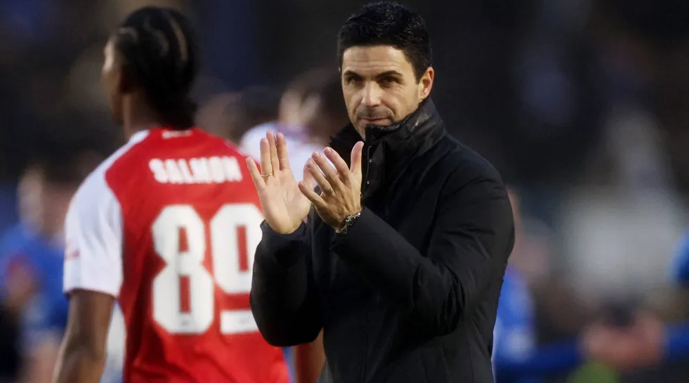 ميكيل أرتيتا مدرب آرسنال (رويترز)