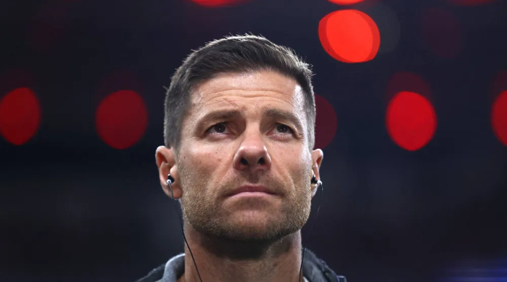 تشابي ألونسو (رويترز)