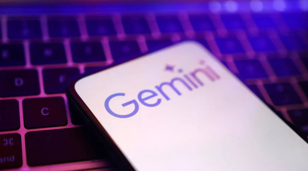 باتت منصة «غوغل» للذكاء الاصطناعي «جيميناي» Gemini AI تضم 650 مليون مستخدم شهرياً (رويترز)