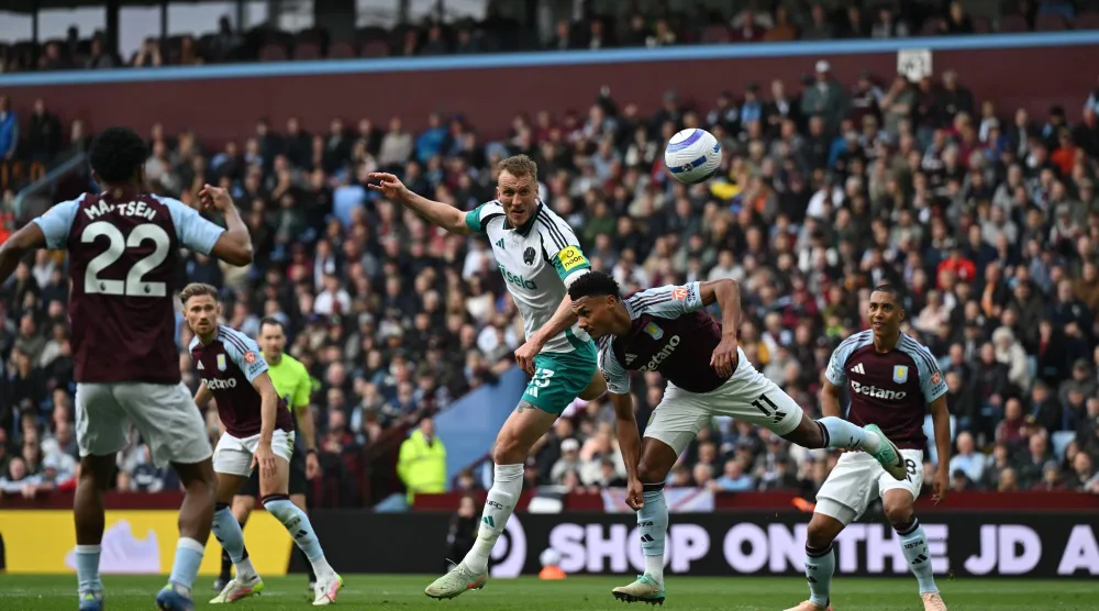 مواجهة سابقة بين الفريقين (نادي نيوكاسل)