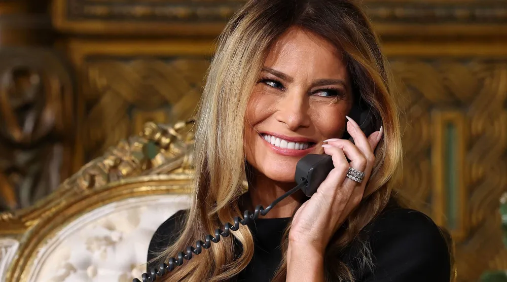 تطل ميلانيا ترمب في فيلم وثائقي يواكبها في الـ20 يوماً التي سبقت حفل تنصيب زوجها (أ.ف.ب)