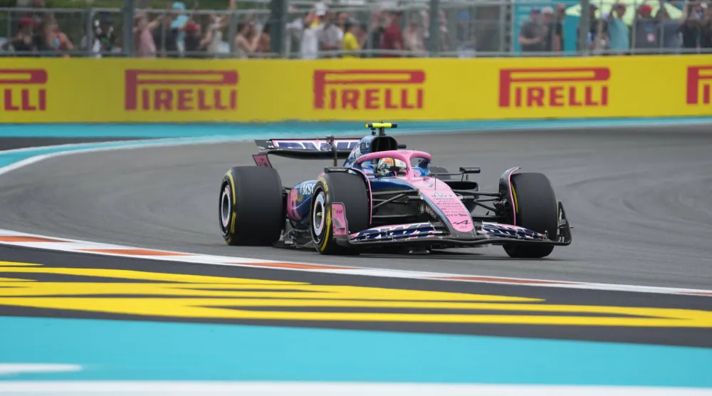 فريق ألبين اتفق مع السائق الأسترالي جاك دوهان على إنهاء عقده (د.ب.أ)