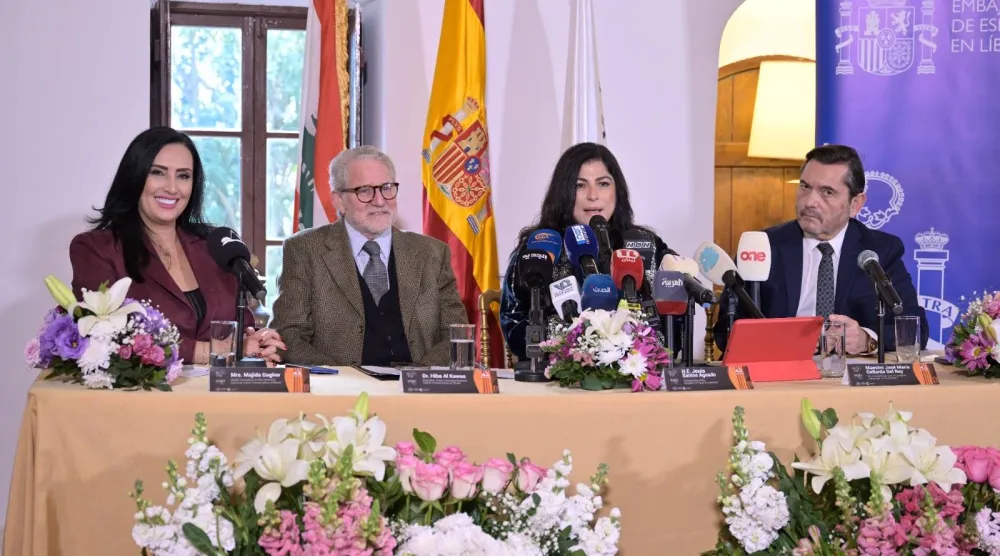 خوسيه ماريا غياردو ديل راي وهبة القواس وسفير إسبانيا خيسوس سانتوس أغوادو (الشرق الأوسط)