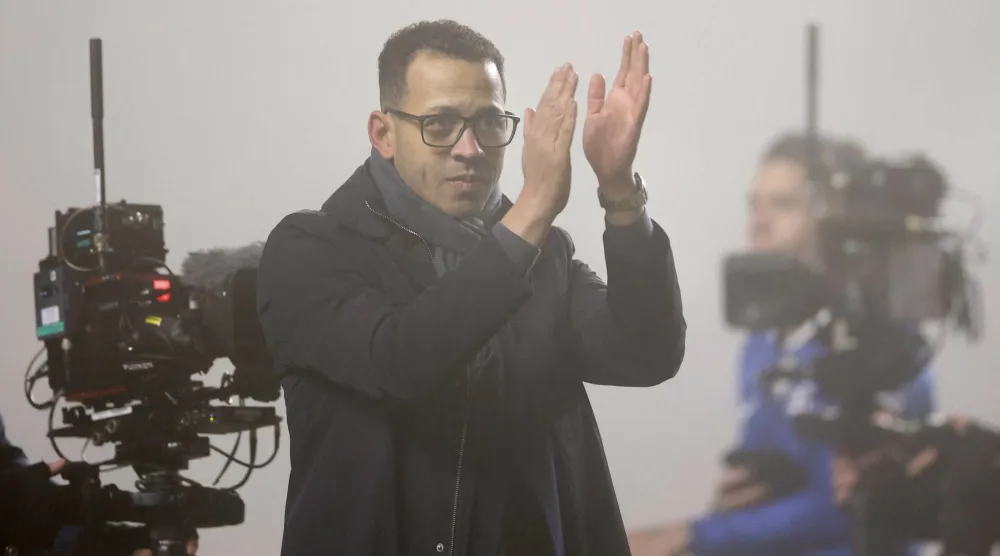 ليام روزنير مدرب تشيلسي (رويترز) 