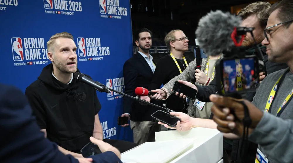 المؤتمر الصحافي لفريق ممفيس غريزليس في برلين (رويترز) 