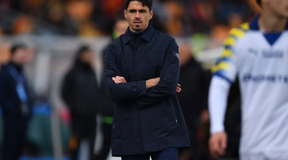 الإسباني كارلوس كويستا مدرب بارما الإيطالي (د.ب.أ)