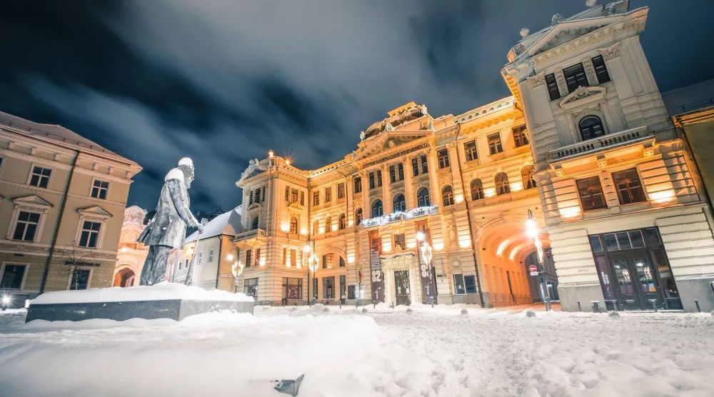 ثلاث ليل باردة تزينها الاضواء في عاصمة ليتوانيا (الشرق الاوسط)