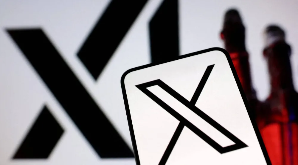 «إكس» قالت إنّ ميزة إنشاء الصور باستخدام أداة «غروك» لا تزال مقتصرةً على المستخدمين الذين يدفعون اشتراكات (رويترز)