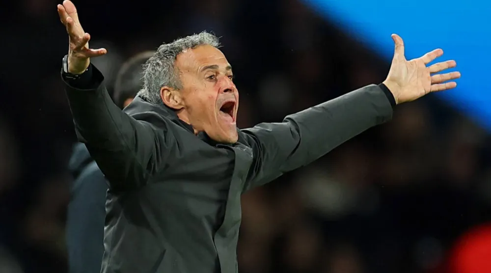 لويس إنريكي (رويترز)