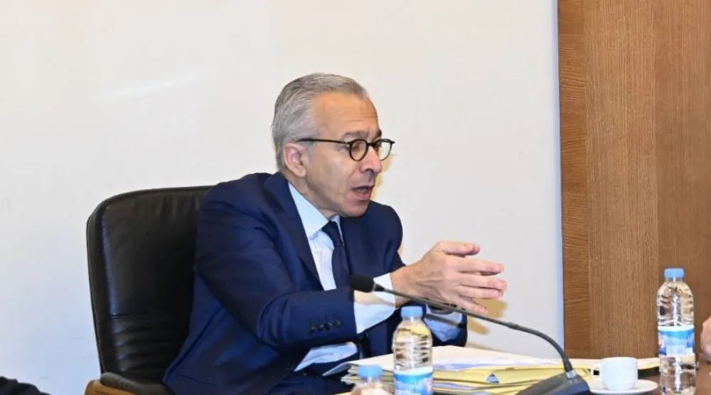وزير الاقتصاد اللبناني عامر البساط (الوكالة الوطنية للإعلام)