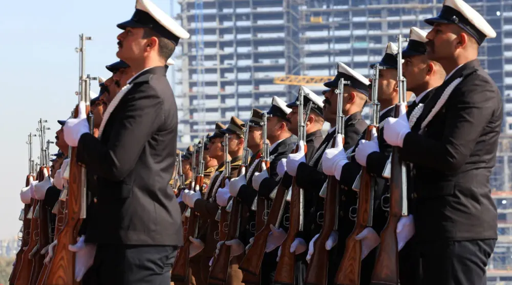 Iraklılar 6 Ocak 2026'da Bağdat'ta "Irak Ordusu Günü"nü kutladı (Reuters)