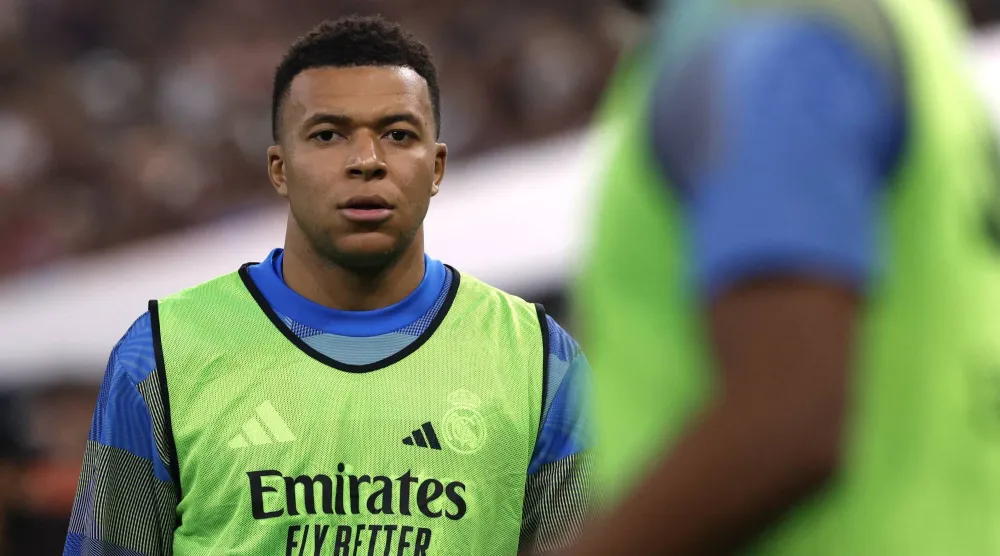 عودة مبابي تأتي في وقت حساس للنادي الملكي (رويترز) 