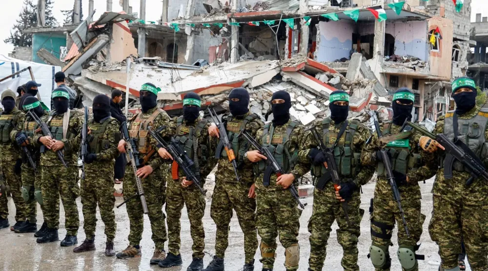 Gazze’nin güneyindeki Refah’ta, Hamas’a bağlı İzzeddin el-Kassam Tugayları mensupları (Arşiv – Reuters)