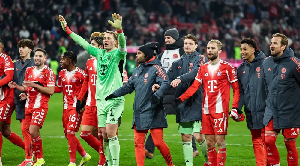 يتصدر بايرن الترتيب برصيد 47 نقطة بعد 17 جولة محققاً أفضل محصلة في الدور الأول بتاريخ النادي والبطولة (إ.ب.أ)