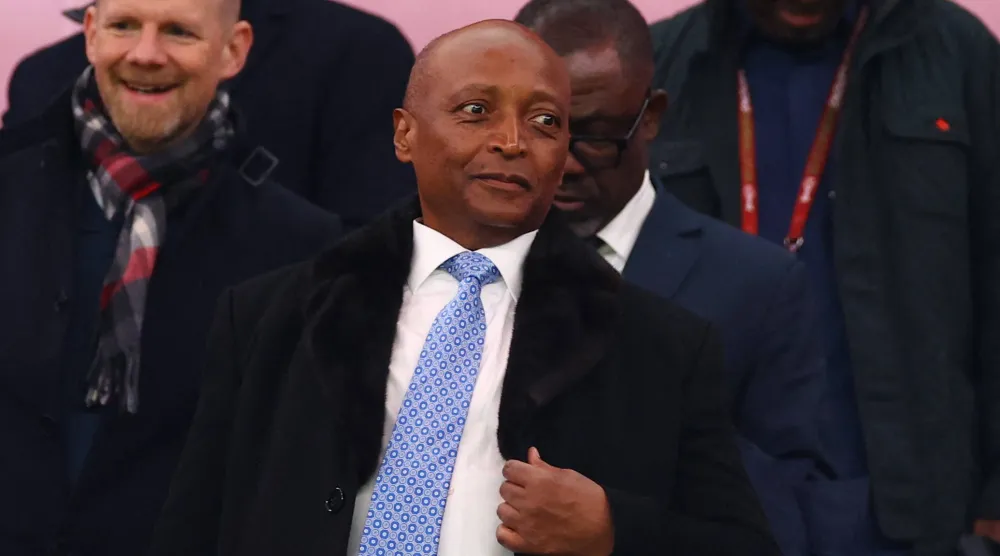 باتريس موتسيبي رئيس الاتحاد الأفريقي لكرة القدم «الكاف» (رويترز)