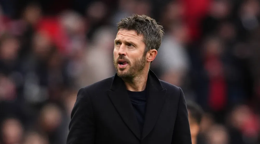 مايكل كاريك مدرب مانشستر يونايتد (د.ب.أ)