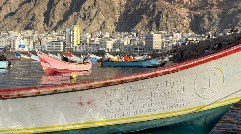 الصيد من أقدم المهن التي يعيش عليها كثير من أبناء حضرموت (الشرق الأوسط)