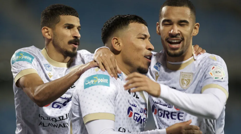 مارتينيز يحتفل بعد الهدف الثاني (تصوير: نايف العتيبي)