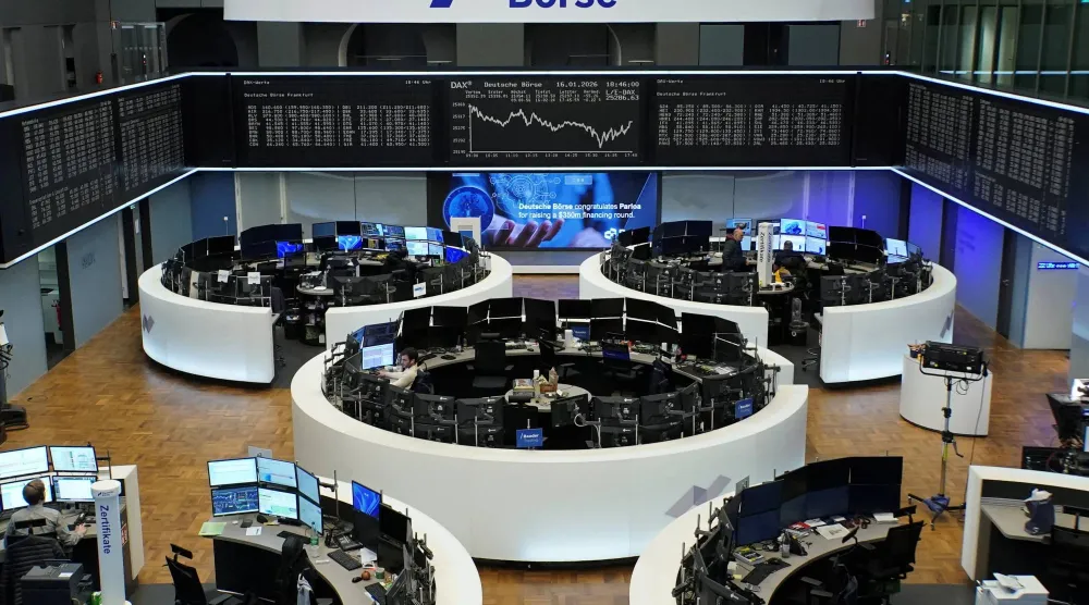 مخطط مؤشر الأسهم الألماني «داكس» في بورصة فرنكفورت (رويترز)