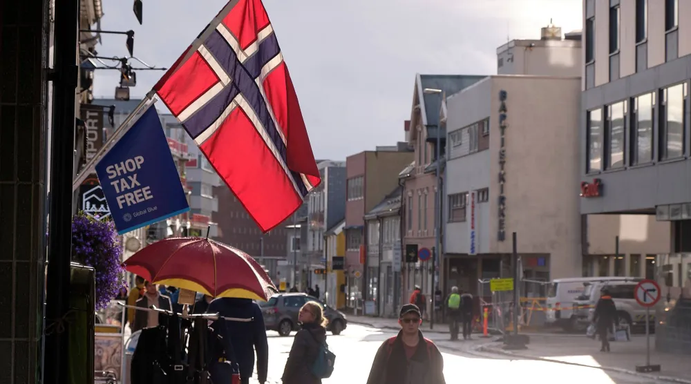 آلاف النرويجيين تسلموا رسائل من القوات المسلحة تبلغهم بإمكانية مصادرة أملاكهم في حال نشوب حرب (رويترز)