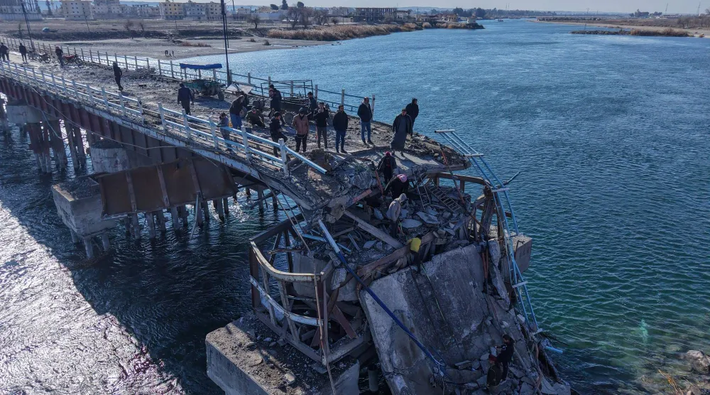 سوريا: «الكردستاني» يتعهد دعم الأكراد... وتركيا تحذر من «أي استفزاز» (تغطية حية)