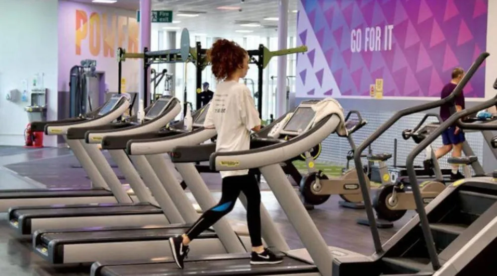 ممارسة الرياضة في سن المراهقة قد تقلل خطر الإصابة بسرطان الثدي (أ.ف.ب)