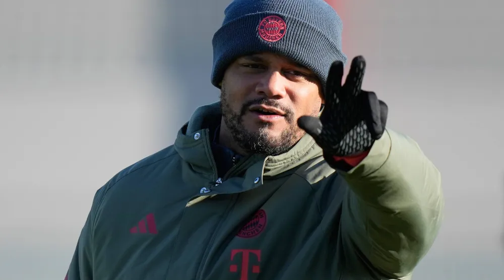 فينسن كومباني مدرب بايرن ميونيخ (أ.ب)