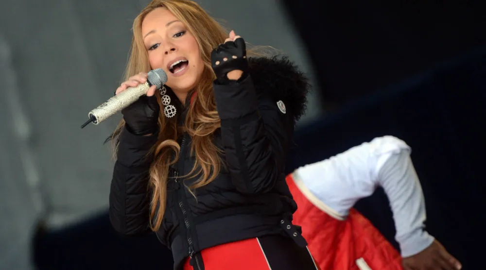 نجمة البوب الأميركية ماريا كاري (د.ب.أ)