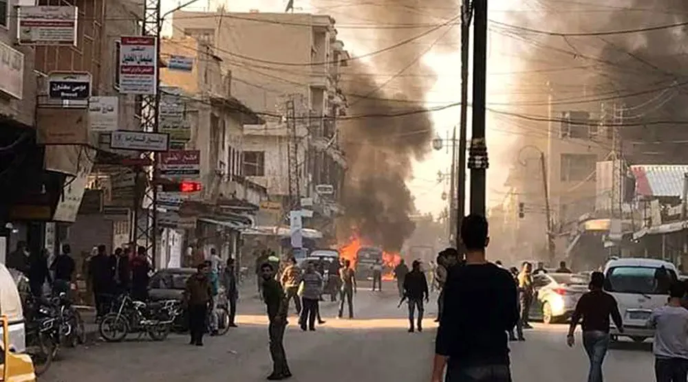 صورة أرشيفية من موقع انفجار قنبلة في القامشلي بسوريا، 11 نوفمبر 2019 (رويترز)
