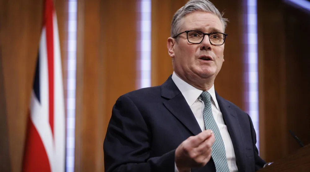 رئيس الوزراء البريطاني كير ستارمر (إ.ب.أ)