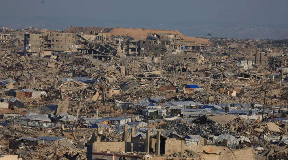 جانب من الدمار جراء الغارات الإسرائيلية على قطاع غزة (رويترز)