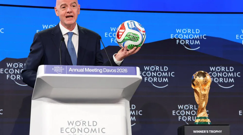 جياني إنفانتينو خلال حديثه في المنتدى الاقتصادي العالمي (رويترز)