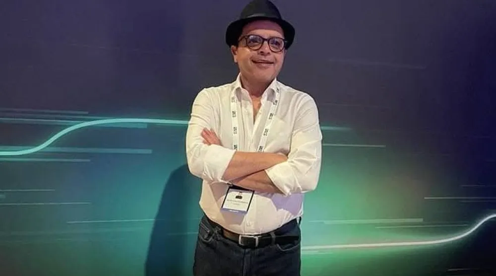 الفنان محمد هنيدي (حسابه على موقع «فيسبوك»)