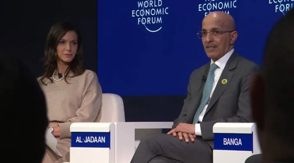 الجدعان يتحدث خلال جلسة خاصة في منتدى دافوس عن الاقتصاد السعودي (الشرق الأوسط)