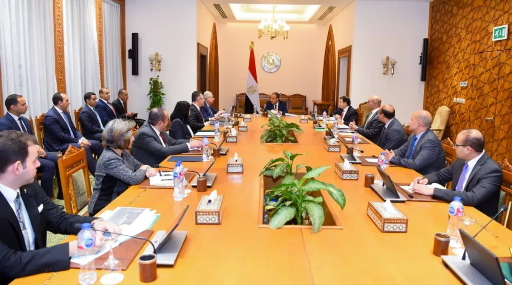 بدر عبد العاطي خلال لقاء قيادات وأعضاء القطاع الأفريقي بوزارة الخارجية (الخارجية المصرية) 