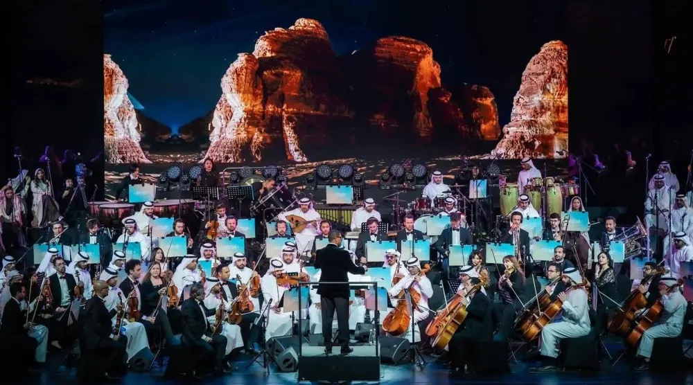 قدَّم الحفل تجربة فنية متكاملة جمعت بين الأداء الأوركسترالي والهوية الموسيقية السعودية (واس)