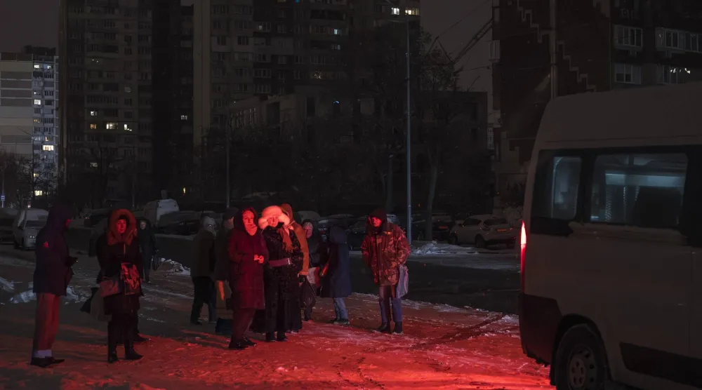 العاصمة الأوكرانية كييف تشهد أزمة طاقة غير مسبوقة (إ.ب.أ)