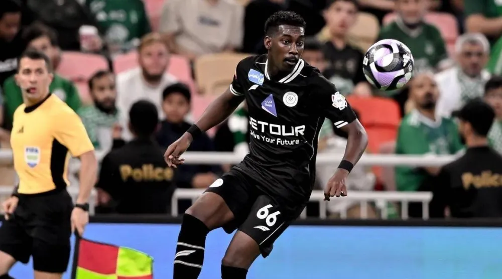 نواف الغليميش (الشرق الأوسط)