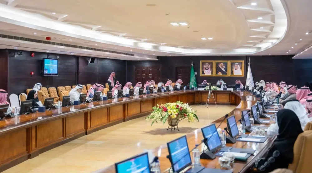 أحد اجتماعات رجال الأعمال في مقر اتحاد الغرف السعودية بالرياض (الشرق الأوسط)