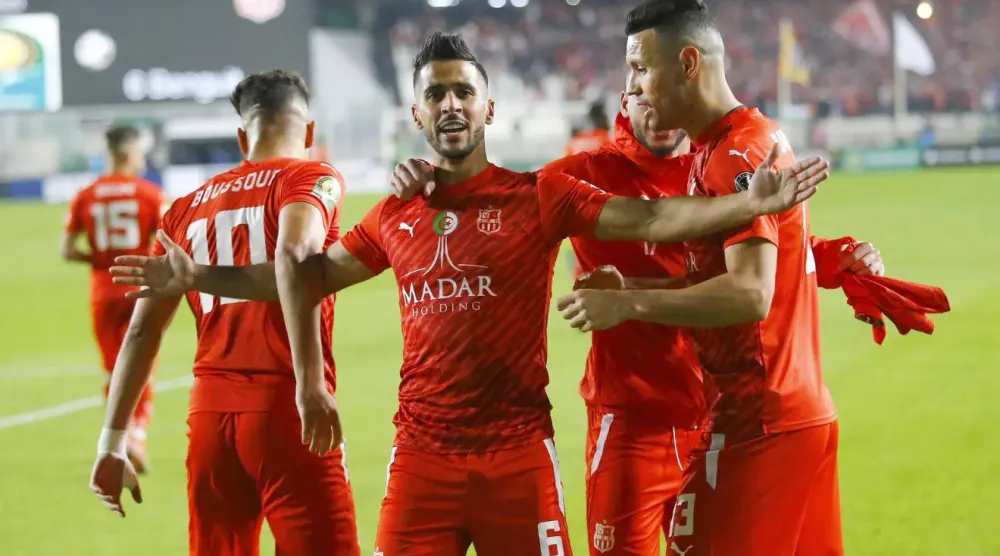 شباب بلوزداد الجزائري (كاف)