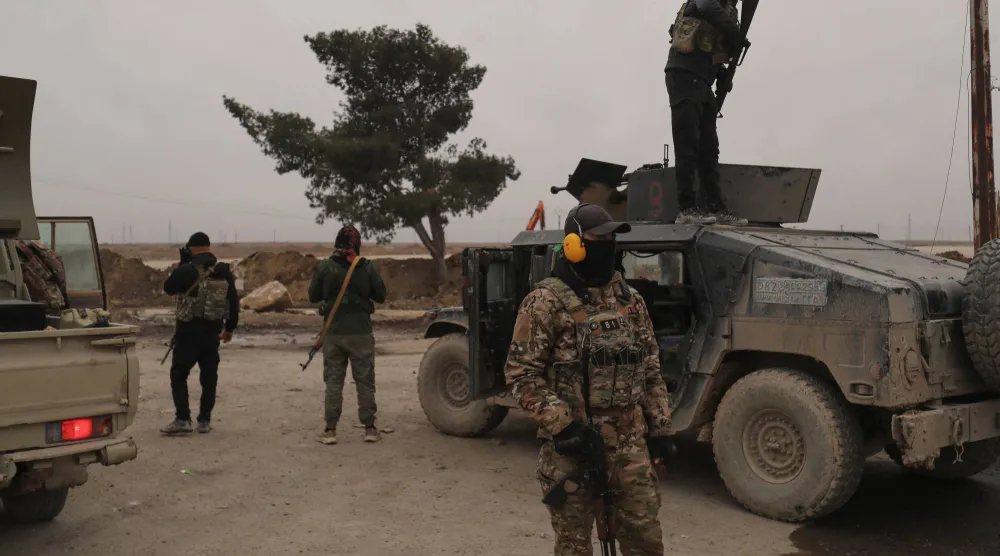 عناصر من «قسد» في الحسكة (أ.ف.ب)